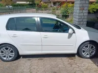 Usata VW Golf VI 105 CV (77 kW) 2008 Bianco Utilitaria