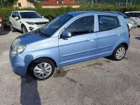 Usata Kia Picanto 65 CV (47 kW) 2010 Blu/azzurro Utilitaria