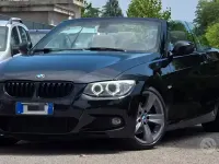 Usata BMW 320 Cabriolet Efficient Dynamics 170 CV (125 kW) 2011 Nero Cabrio