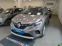 Usata Renault Captur Zen 116 CV (85 kW) 2021 Grigio SUV