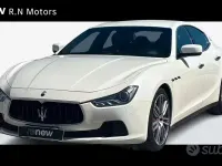 Usata Maserati Ghibli 275 CV (202 kW) 2015 Bianco Berlina