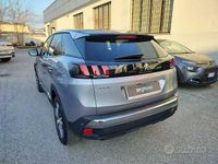Begagnad Peugeot 3008 Allure 131 HK (96 kW) 2023 Grå SUV