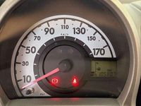 Usata Toyota Aygo Sol 68 CV (50 kW) 2006 Rosso Utilitaria