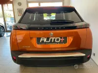 Brugt Peugeot 2008 Allure 110 HK (80 kW) 2022 Orange SUV