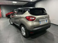 Usata Renault Captur 110 CV (80 kW) 2016 Grigio SUV