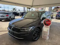 Usata VW Tiguan Elegance 150 CV (110 kW) 2022 Grigio SUV