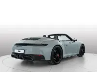 Usata Porsche 911 2026 Shade green metallizzato/capote nera Cabrio