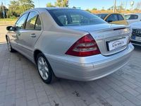 Usata Mercedes C270 Elegance 170 CV (125 kW) 2004 Argento Berlina