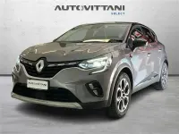 Usata Renault Captur Intens 100 CV (73 kW) 2023 Grigio scuro SUV