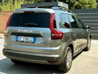 Usata Dacia Jogger 101 CV (74 kW) 2023 Grigio Monovolume