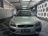 Usata Ford Focus S 90 CV (66 kW) 2007 Grigio Station wagon