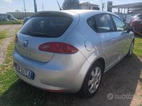 Usata Seat Leon Reference 105 CV (77 kW) 2009 Grigio Utilitaria