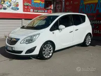 Usata Opel Meriva 101 CV (74 kW) 2011 Bianco Monovolume