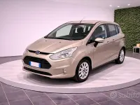 Usata Ford B-MAX Titanium 101 CV (74 kW) 2017 Beige Monovolume