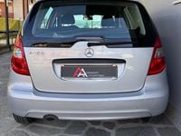 Usata Mercedes A160 Executive 95 CV (69 kW) 2010 Grigio Berlina