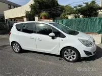 Usata Opel Meriva 110 CV (80 kW) 2011 Bianco Monovolume
