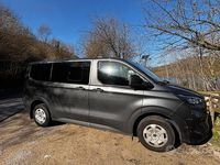 Begagnad Ford Transit Custom Trend 136 HK (100 kW) 2024 Grå Kombi