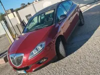 Usata Lancia Delta 190 CV (139 kW) 2010 Rosso Utilitaria