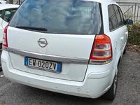 Usata Opel Zafira 150 CV (110 kW) 2014 Bianco Monovolume