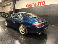 Usata Porsche 911 Carrera Cabriolet 300 CV (220 kW) 1999 Blu Cabrio