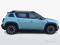 Nuova Renault R4 Iconic 110 kW (150 CV) 2025 Verde Berlina