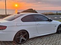 Usata BMW 325 M Sport 218 CV (160 kW) 2008 Bianco Coupé
