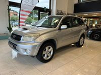 usata Toyota RAV4 RAV 4 MY232.0 Tdi D-4D cat 5 porte