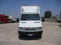 Usata Iveco Daily 166 CV (122 kW) 2006 Bianco Berlina
