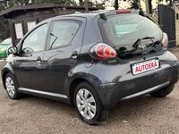 Usata Toyota Aygo Cool 68 CV (50 kW) 2014 Bianco Utilitaria