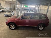 Usata VW Touareg 224 CV (164 kW) 2006 Rosso SUV