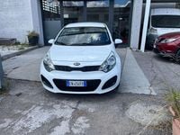 Usata Kia Rio LX 86 CV (63 kW) 2013 Bianco Berlina