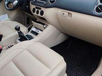 Usata VW Tiguan Sport 140 CV (102 kW) 2008 Nero SUV