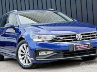 Usata VW Passat R-line 150 CV (110 kW) 2020 Blu/azzurro Station wagon