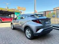 Usata Toyota C-HR Business Edition 98 CV (72 kW) 2021 Argento SUV