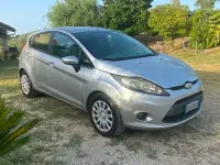 Usata Ford Fiesta Business Edition 92 CV (67 kW) 2011 Grigio Berlina