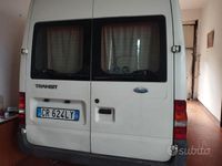 Usado Ford Transit 116 CV (85 kW) 2004 Blanco Berlina