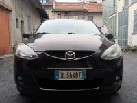 Usata Mazda 2 86 CV (63 kW) 2007 Nero Utilitaria