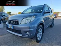 Usata Daihatsu Terios HIRO 105 CV (77 kW) 2009 Grigio SUV