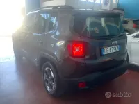 Usata Jeep Renegade Longitude 120 CV (88 kW) 2016 Grigio SUV