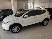 Usata Nissan Qashqai Acenta 116 CV (85 kW) 2017 Bianco SUV