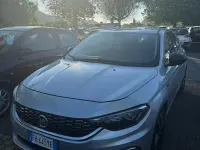 Usata Fiat Tipo 120 CV (88 kW) 2017 Grigio Berlina