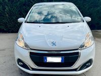 Usata Peugeot 208 75 CV (55 kW) 2016 Bianco Utilitaria