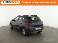 Usata Dacia Sandero Comfort 91 CV (66 kW) 2021 Grigio Berlina