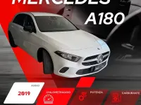 Usado Mercedes A180 Business 116 CV (85 kW) 2019 Blanco Berlina