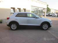 Usata VW T-Roc Sport 150 CV (110 kW) 2021 Grigio perlato SUV