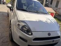 Usata Fiat Punto Evo Dynamic 75 CV (55 kW) 2014 Bianco Utilitaria