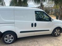 Begagnad Fiat Doblò Active 101 HK (74 kW) 2014 Vit Minibuss