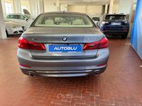 Usado BMW 530 Luxury Line 252 HP (185 kW) 2019 Cinzento Sedan