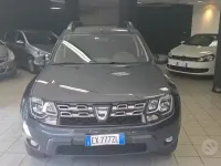 Usata Dacia Duster Prestige 109 CV (80 kW) 2015 Grigio SUV
