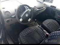 Usata VW New Beetle 90 CV (66 kW) 2002 Nero Utilitaria